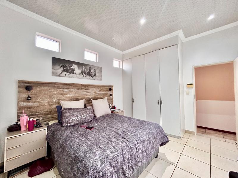 To Let 3 Bedroom Property for Rent in Melodie North West